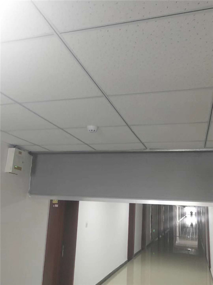 電動擋煙垂壁
